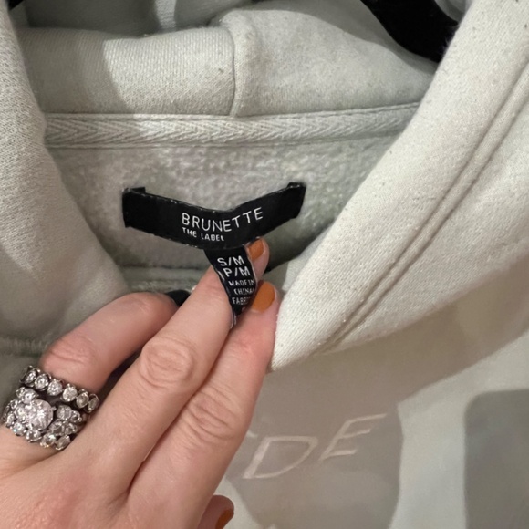 ♥️SOLD♥️BRUNETTE THE LABEL “BLONDE” hoodie - Picture 2 of 2